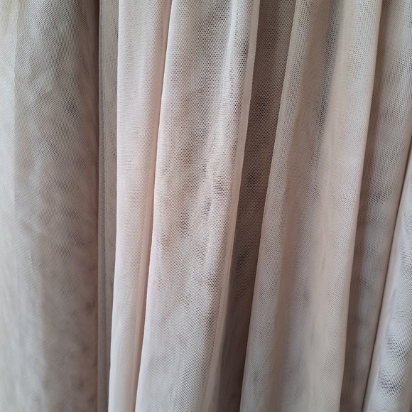 Girls Formal dress - Picture 3 of 5